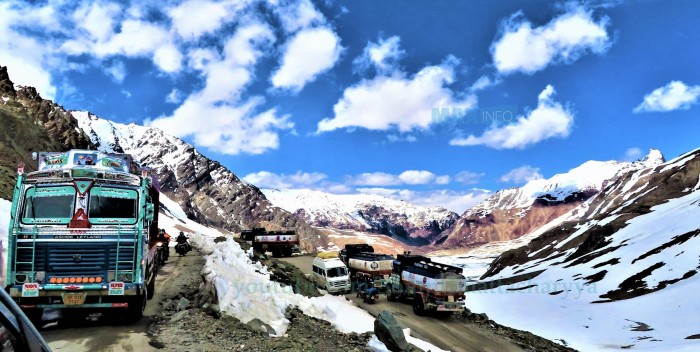 Baralacha Pass on Manali Leh Highway